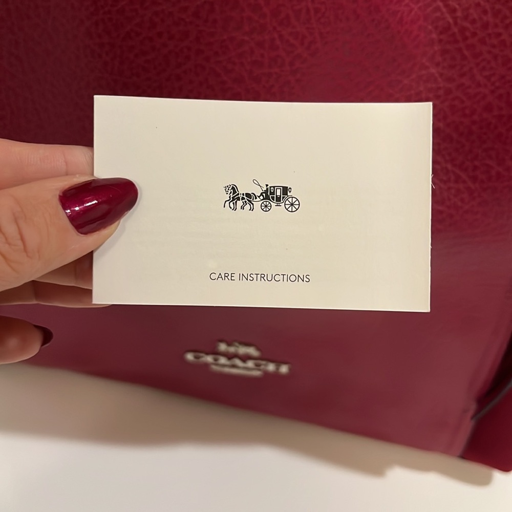 Beautiful, never used leather Coach purse. - Picture 6 of 8